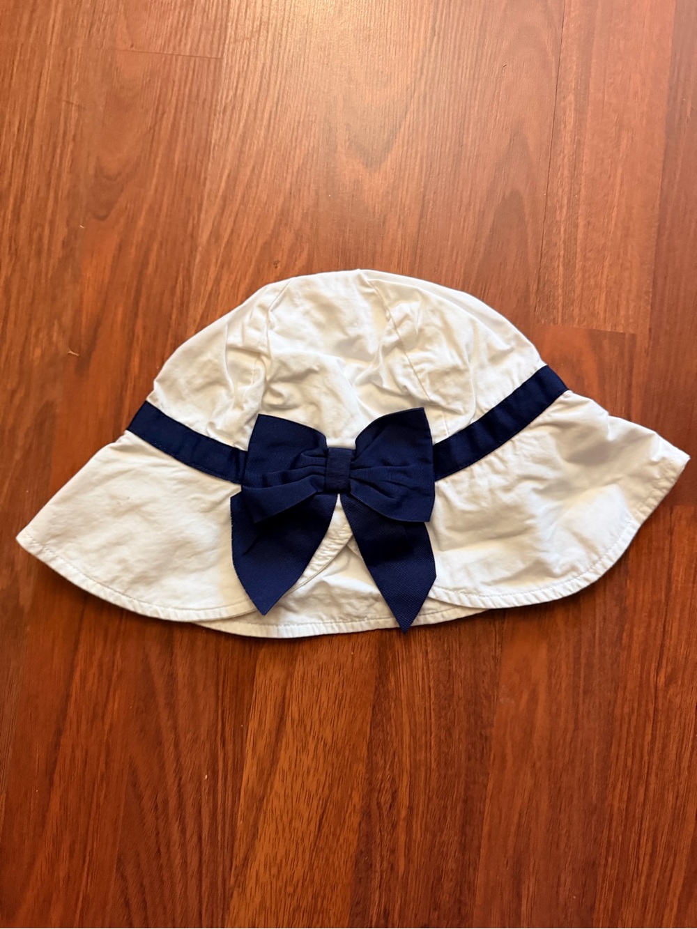 Janie and Jack White Sun Hat with Navy Bow